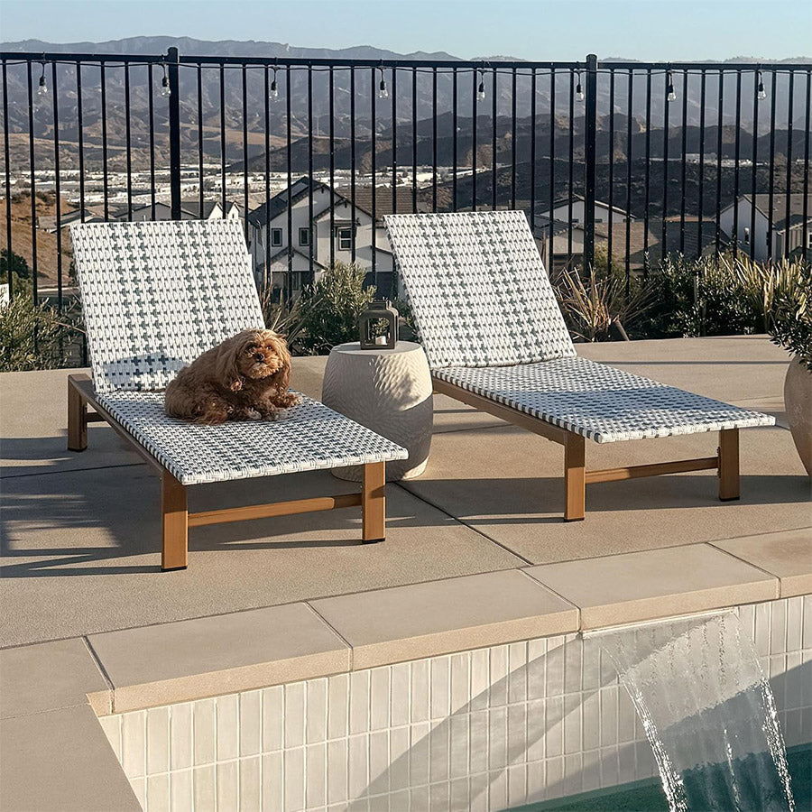 PURPLE LEAF Outdoor Teak Chaise Lounge Chair, Wood Grain Aluminum Outdoor Pool Lounge Chairs with Adjustable Backrest, Breathable Recliner for Patio, Poolside, Garden