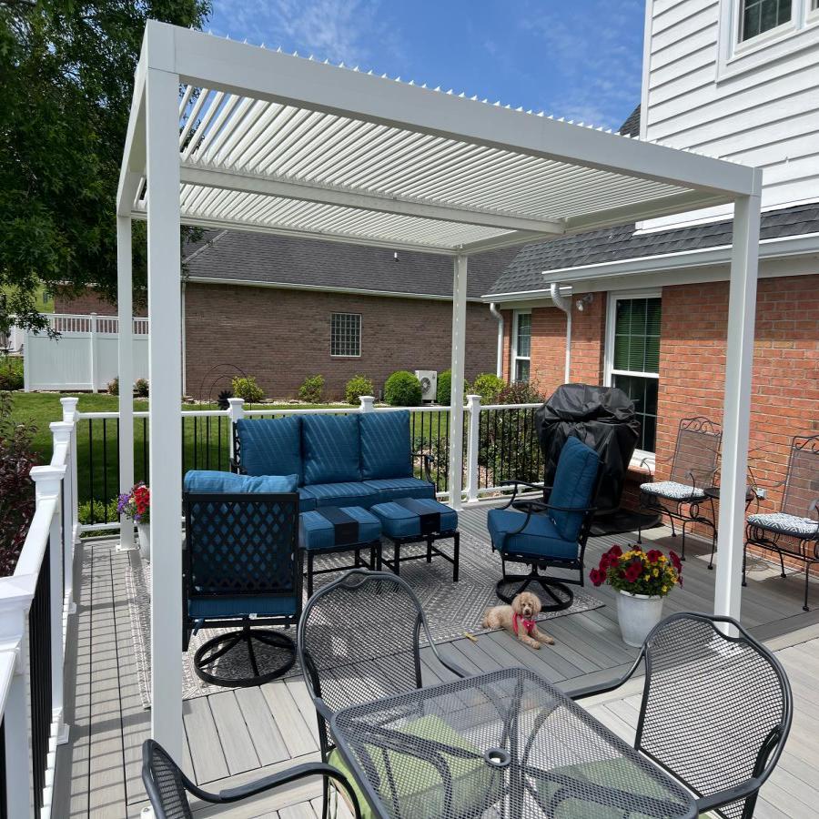 PURPLE LEAF Athena Louvered Pergola Modern White Pergola with Adjustable Roof for Deck Backyard Garden