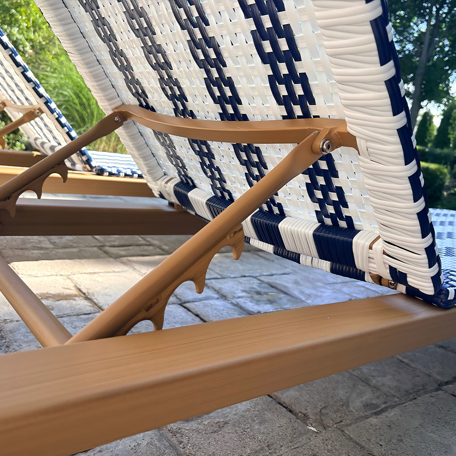 PURPLE LEAF Outdoor Teak Chaise Lounge Chair, Wood Grain Aluminum Outdoor Pool Lounge Chairs with Adjustable Backrest, Breathable Recliner for Patio, Poolside, Garden