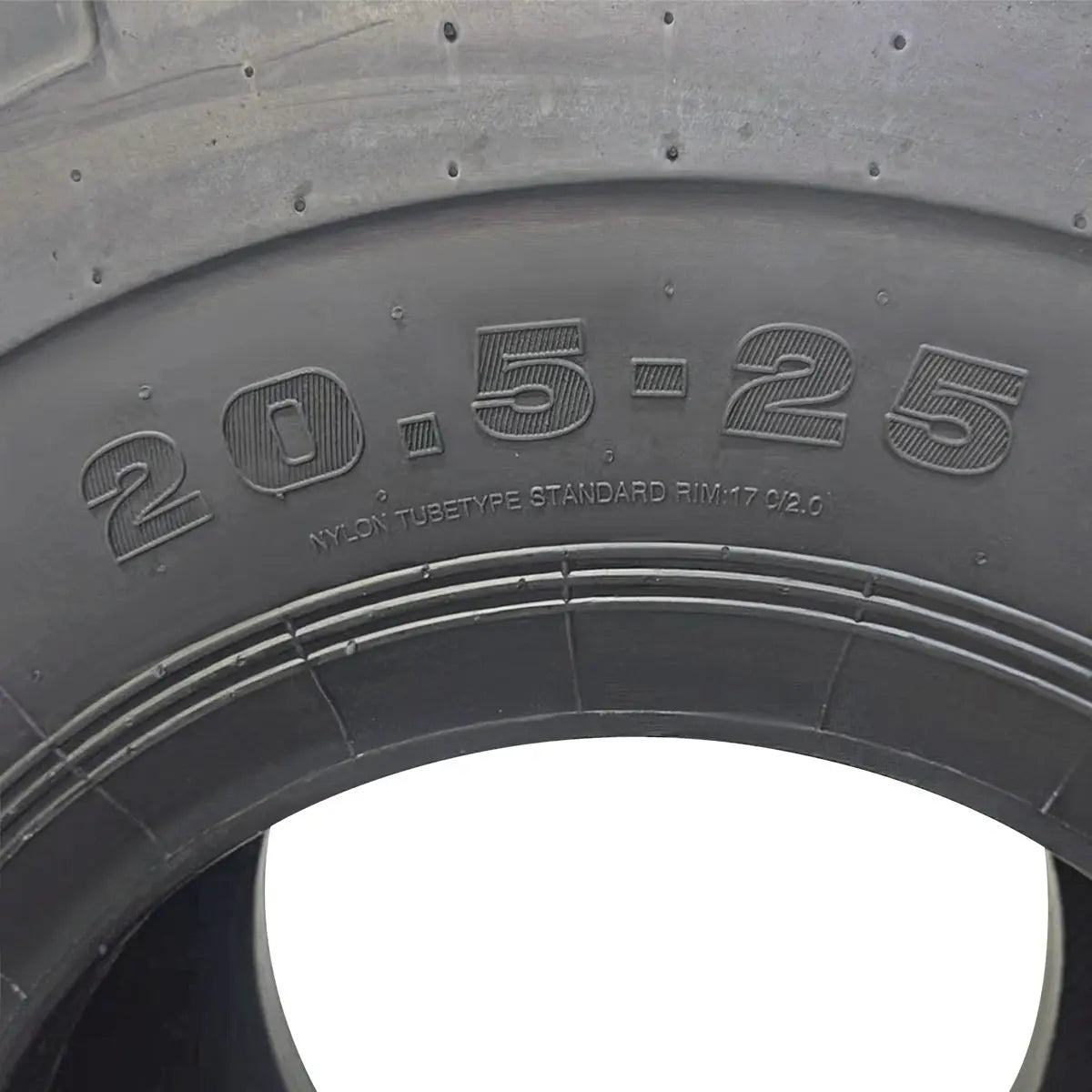 20-½" X 25" 20PR Wheel Loader Tire (E3/L3), (Discontinued – No Longer Available)