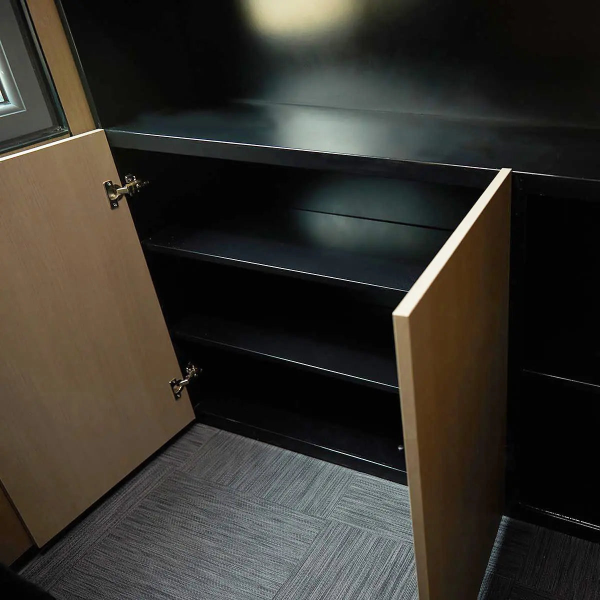 20' Custom Built Steel Container Office, Working Area & Manager's Office, 1 Leather Office Chair, 3 Ergonomic Office Chairs, TMG-SCO20