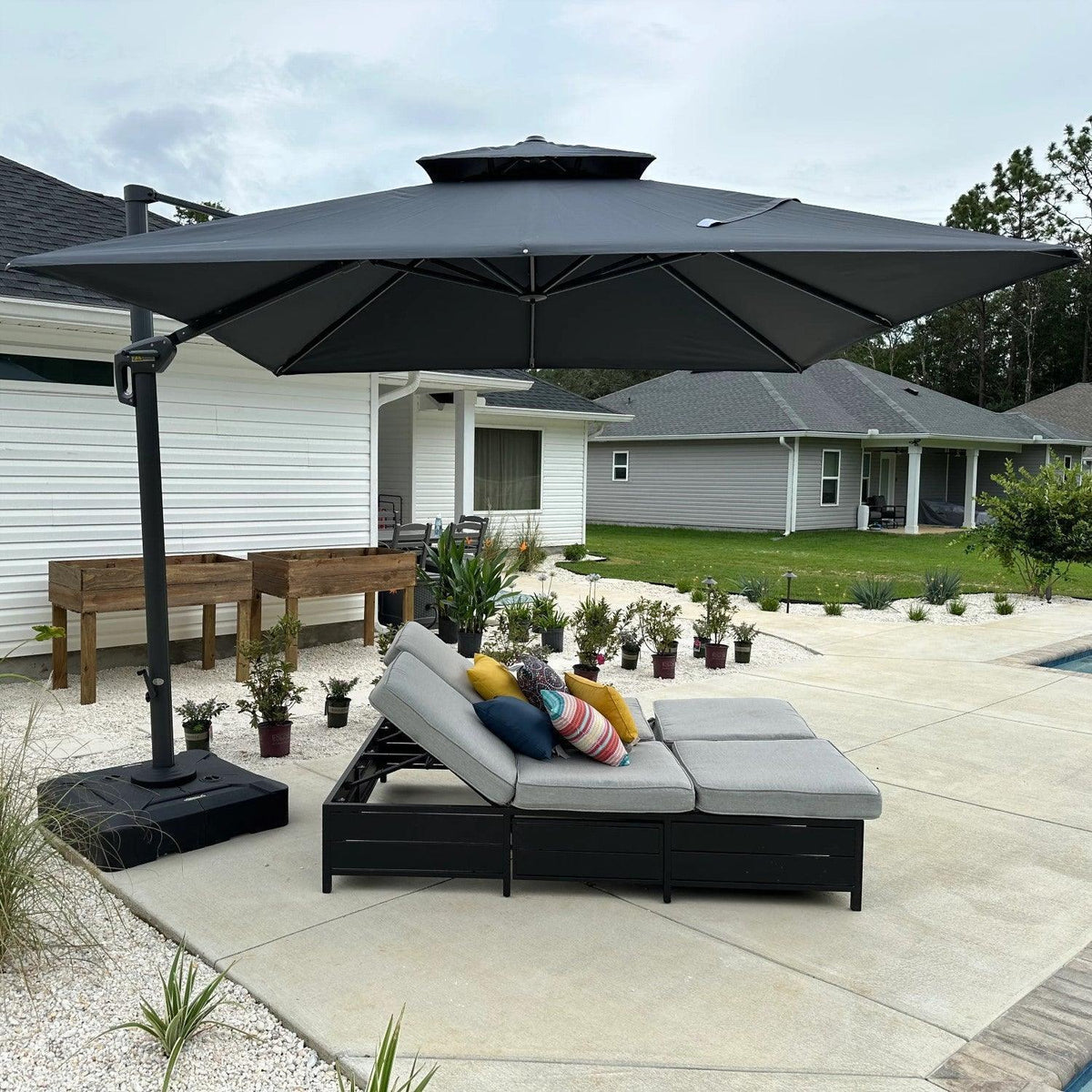 PURPLE LEAF Cantilever Patio Umbrella Gray Pole Outdoor Umbrella with UV Protection