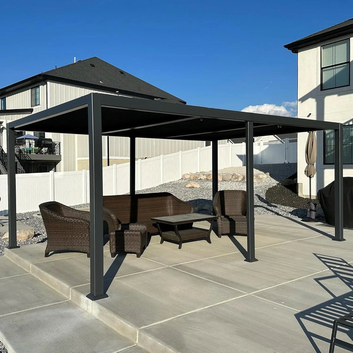 PURPLE LEAF Caesar Outdoor Louvered Pergola Patio Sun Shade Shelter with Adjustable Hardtop Patio Pergola Grey