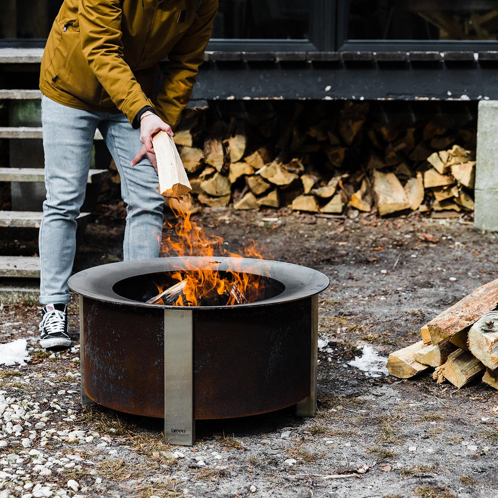 Breeo X Series 24 Smokeless Fire Pit (Patina) with Ash Removal Tool