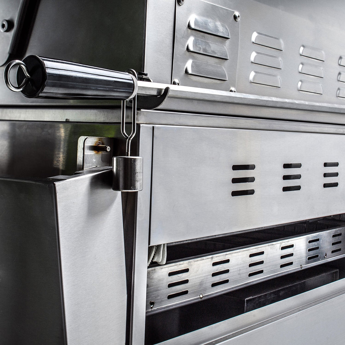 Blaze PRO 34" 3-Burner Built-In Gas Grill - BLZ-3PRO