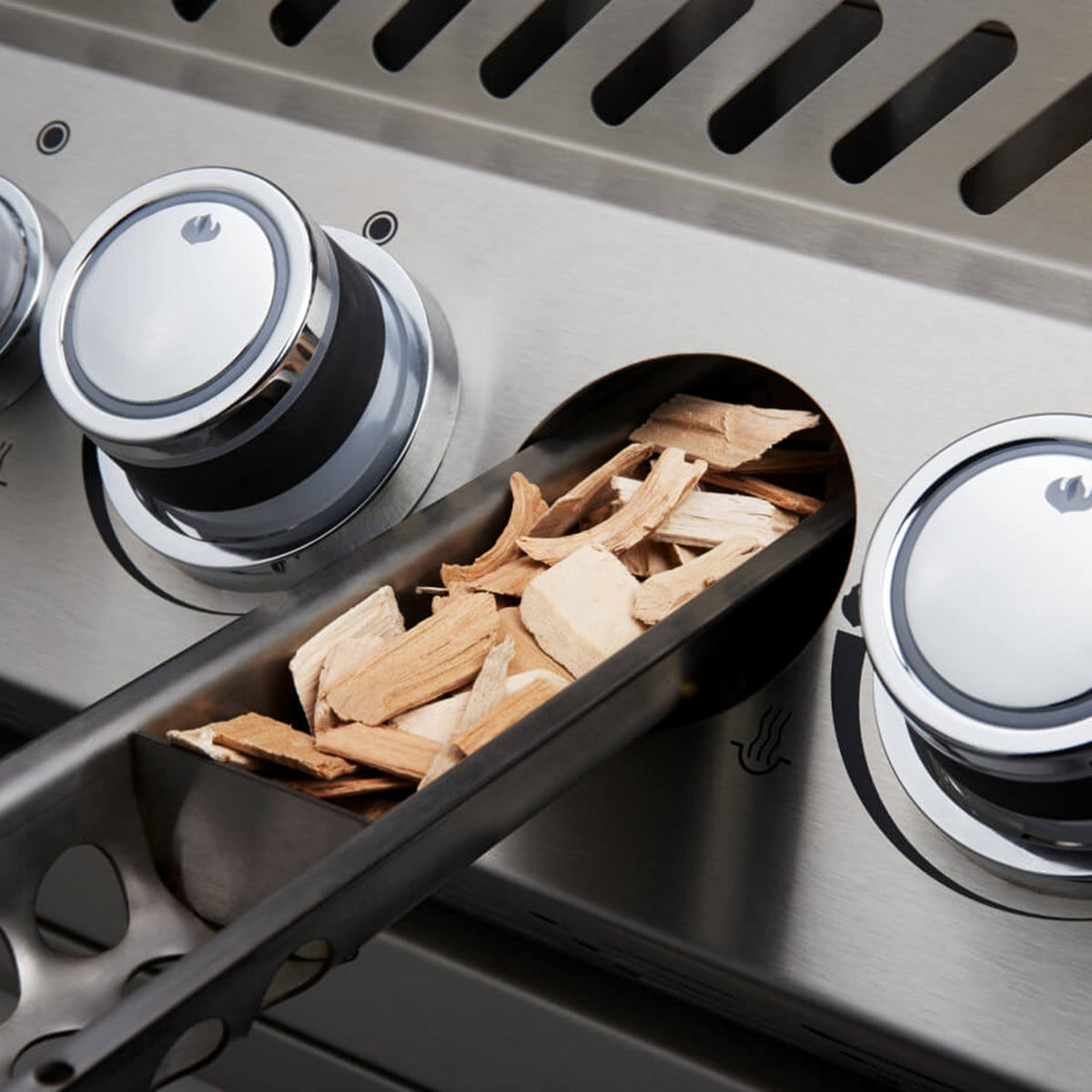 Napoleon Built-in Prestige PRO 665 RB w/ Infared Rear Burner (Stainless Steel) 7-Burner