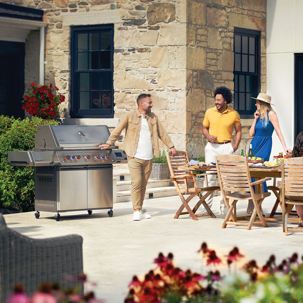 Napoleon Prestige 665 Connected RSIB – Barbecue 7 brûleurs avec brûleurs infrarouges latéral et arrière, acier inoxydable, WiFi & Bluetooth