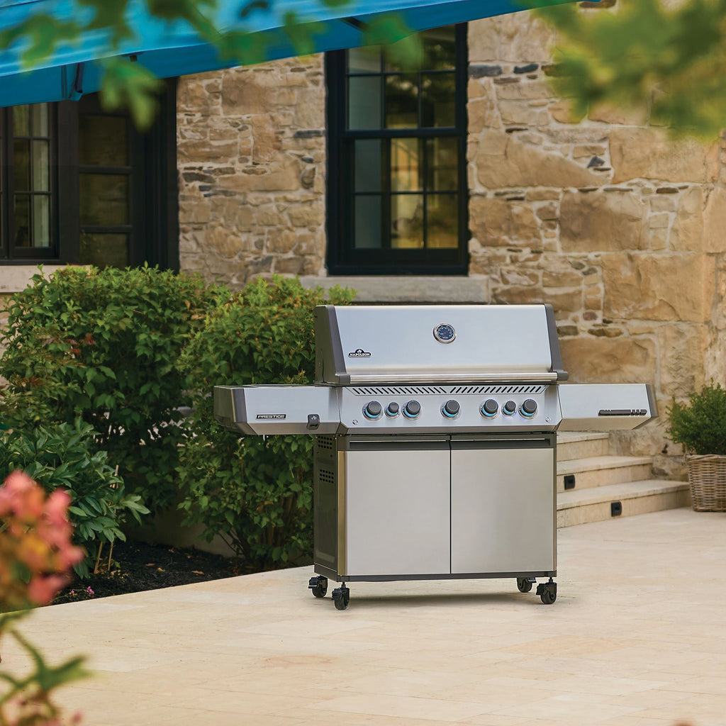 Napoleon Prestige 665 RSIB – Barbecue 7 brûleurs avec brûleurs infrarouges latéral et arrière, acier inoxydable