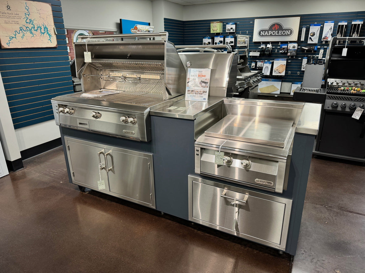Challenger 90" Aluminum Island w/ Casters
