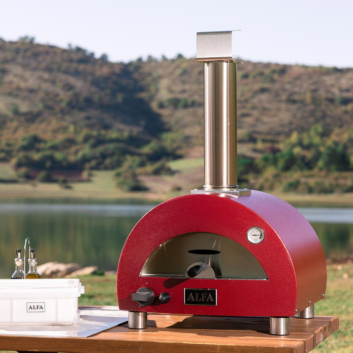 Alfa Moderno Portable Pizza Oven in Antique Red (LP)