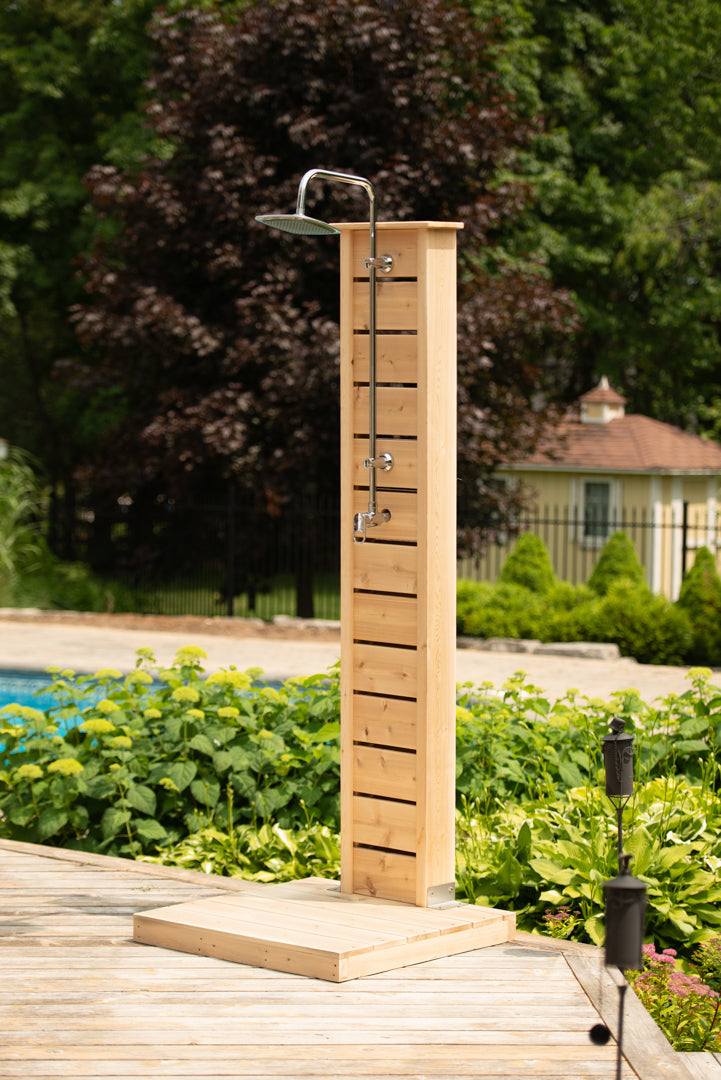 Dundalk Sunlight – Douche extérieure en cèdre rouge clair