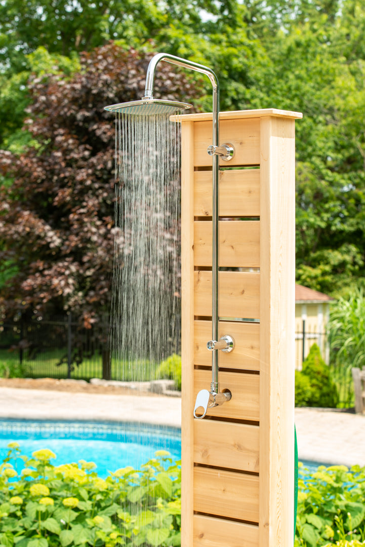 Dundalk Sunlight – Douche extérieure en cèdre rouge clair