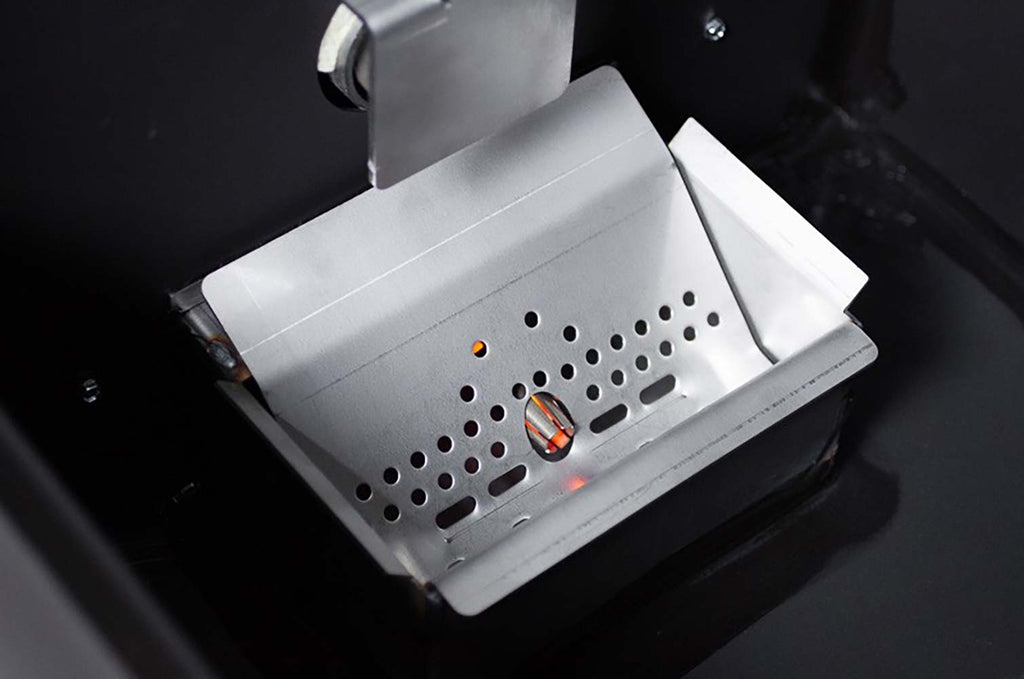 Yoder Smokers YS640s Pellet Grill (Standard Cart) w/ T-Stat Door Kit