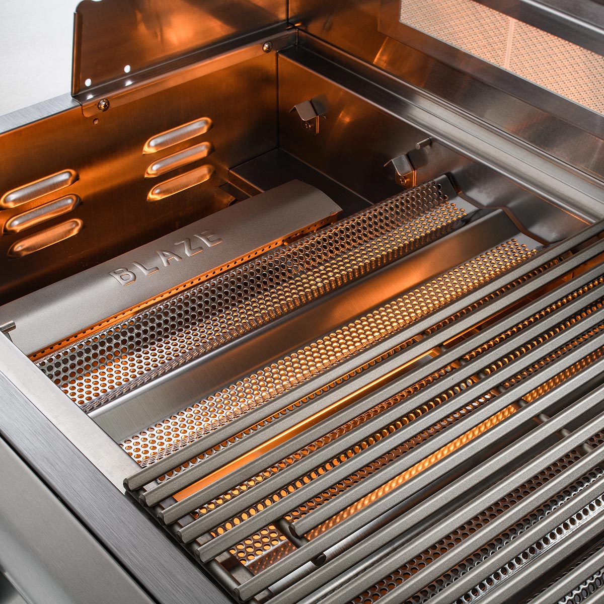 Blaze LTE 32" 4-Burner Built-In Gas Grill - BLZ-4LTE2