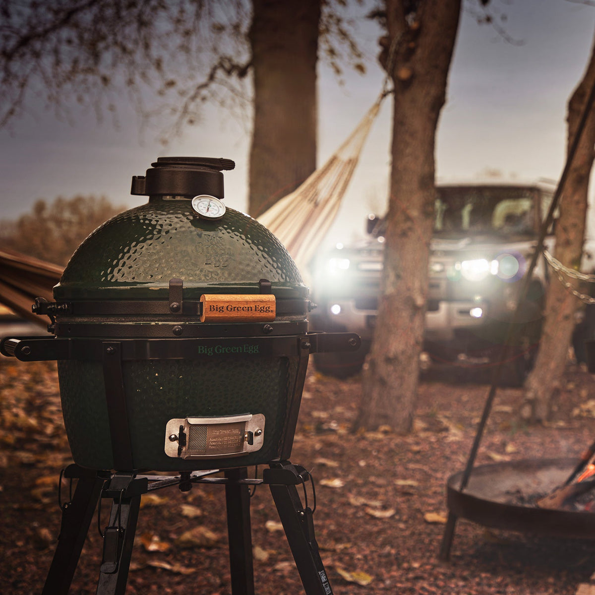 MiniMax Big Green Egg + Portable Nest Package
