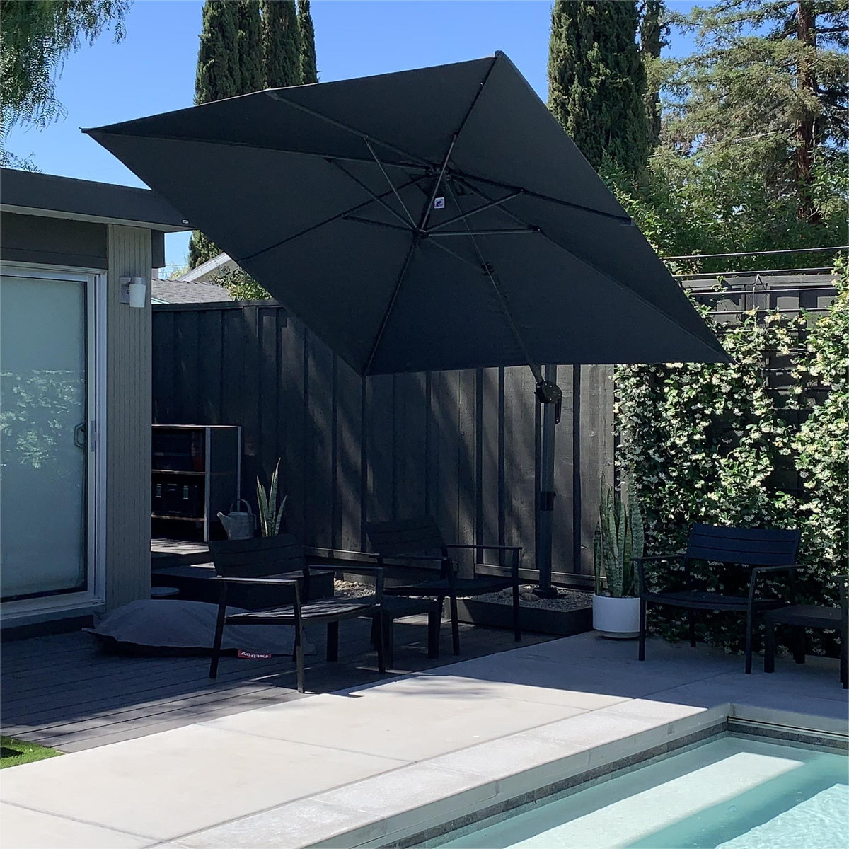 PURPLE LEAF Outdoor Patio Umbrella with Base, Cantilever Umbrellas for Garden, Grey