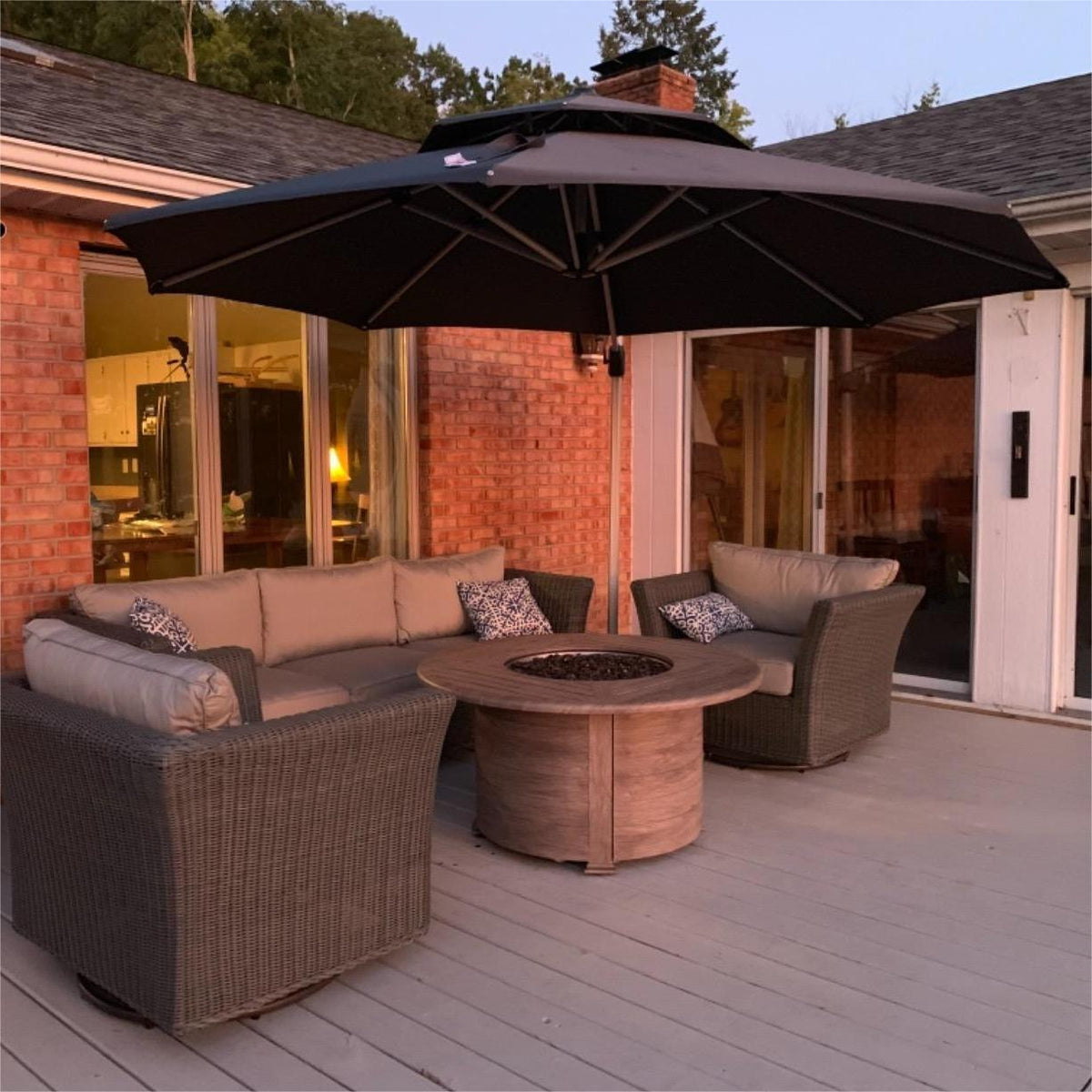 PURPLE LEAF Outdoor Patio Umbrella with Base, Cantilever Umbrellas for Garden, Grey