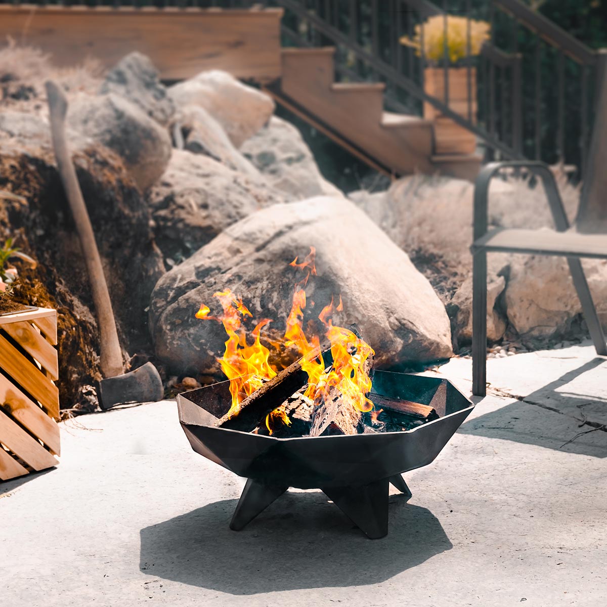 Iron Embers 3' Polygon Fire Pit Package with Spark Screen (Double Door)
